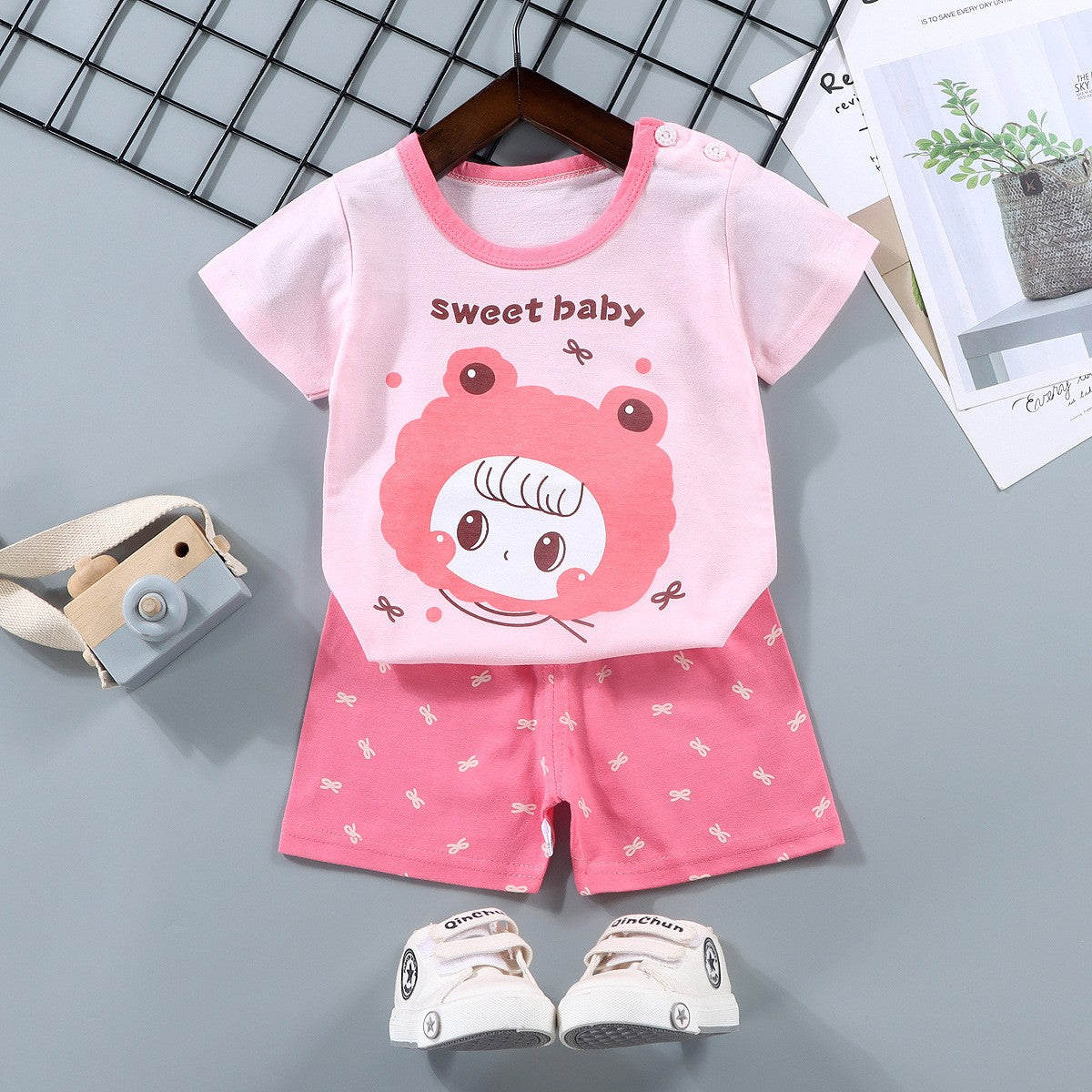 Conjuntos Infantis Mãe e Filhos Roupas Menino Menina Camiseta Shorts 2PÇS Verão Algodão Manga Curta Roupas de Bebê Infantil Terno