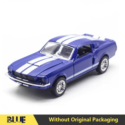 1:32 Alloy Diecast Mustang GT Classic Vintage Car Model Pull Back Car Miniature Vehicle Replica For Collection Gift for Kid