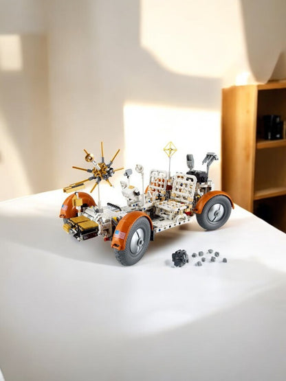 LEGO 42182 Tecnologia Veículo Lunar Apollo Kit de Montar para Adultos - Presente da Coleção de Natal para Entusiastas da Ciência e Astronomia