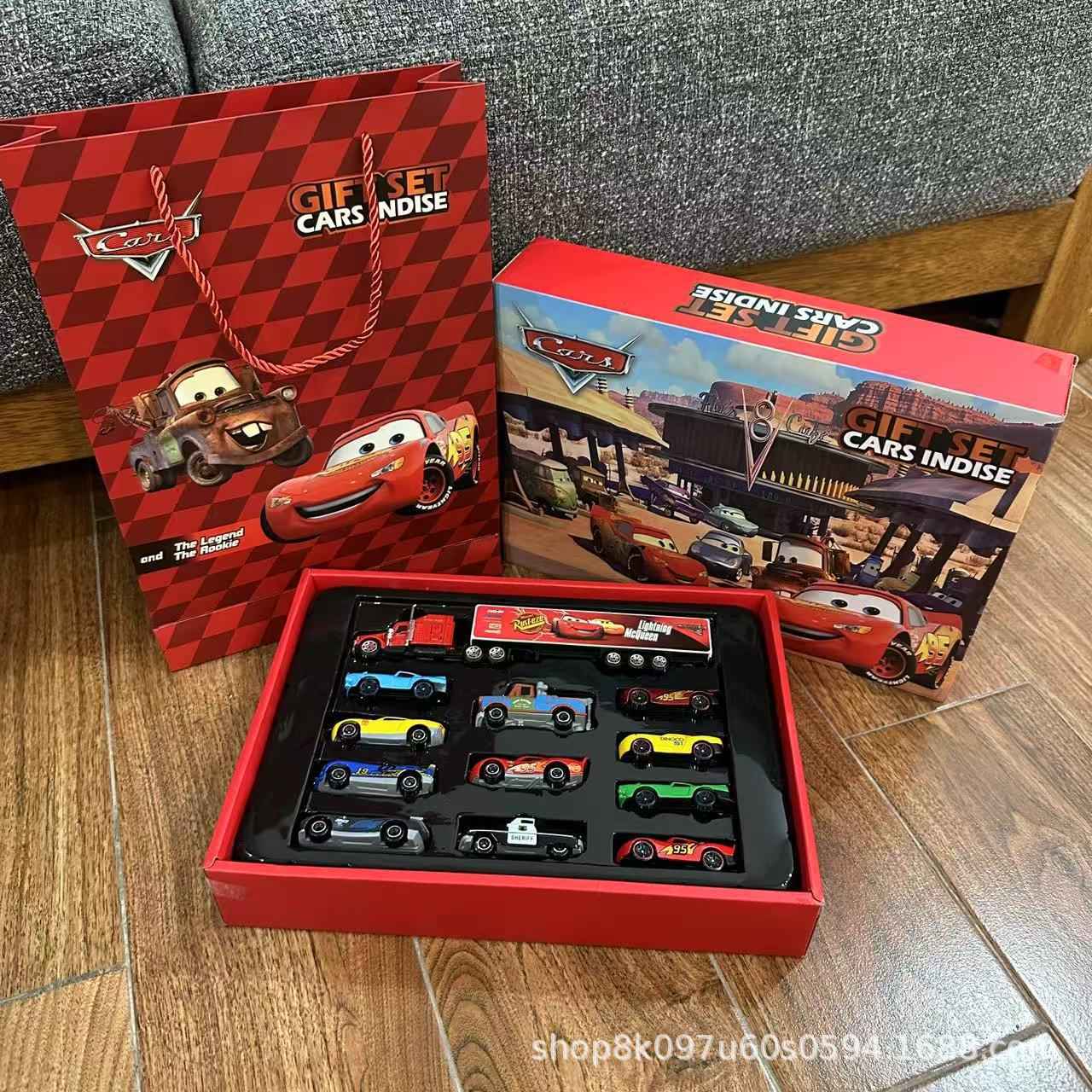 Disney Pixar Carros McQueen Mater Mack Tio Caminhão Liga Diecast Carro 1:55 Modelo Radiator Springs Cidade 11/6/4 Pçs Caixas de Carro Presente