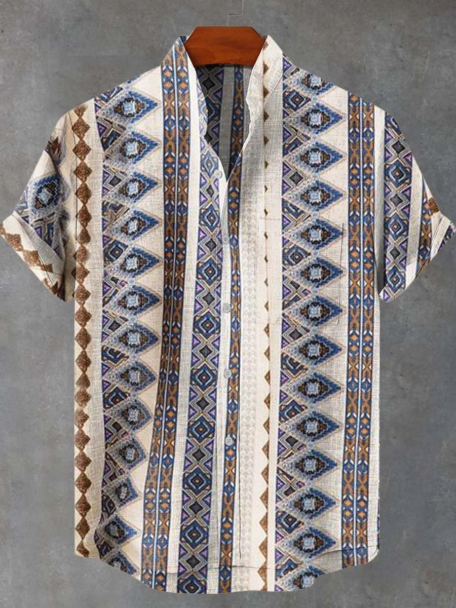 The new men's simple linen short-sleeved shirt has a comfortable and high-quality fabric, with stylish design and fashionable bu