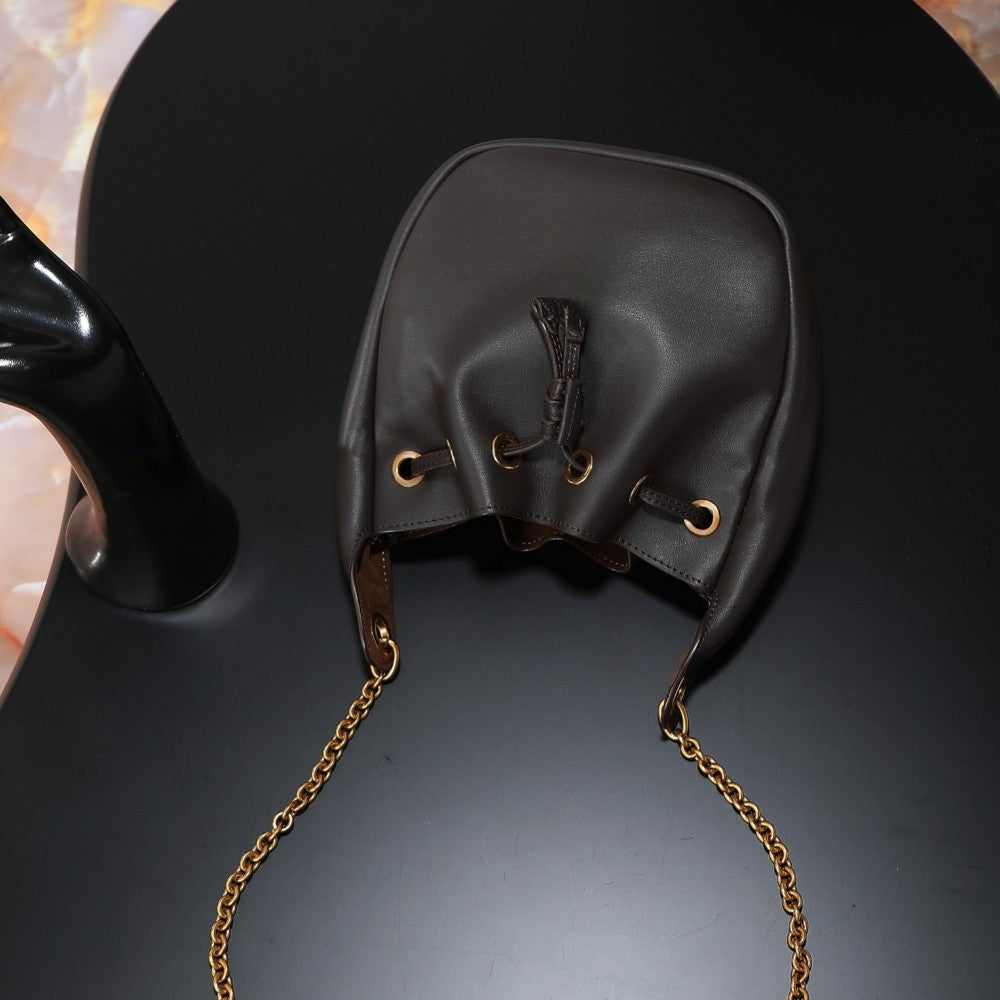 2025 Bolsa de Ombro Feminina de Alta Qualidade Famosa Marca Nova Bolsa de Mão de Couro Genuíno Carteira de Corrente Dourada de Designer de Luxo Feminina