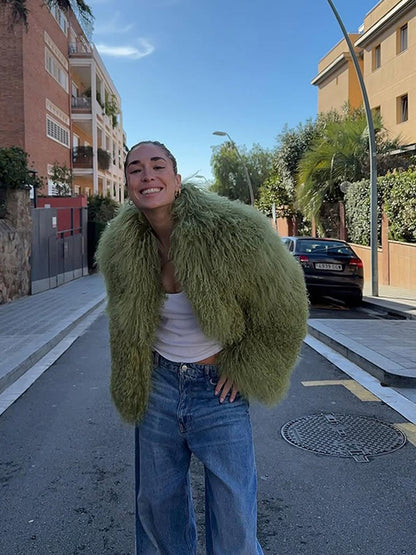 Solid Fashion Fake Fur Coat Women Chic Fluffy Warm Long Sleeve Loose Short Jacket Luxury 2025 Winter Lady Daily Street Outerwear