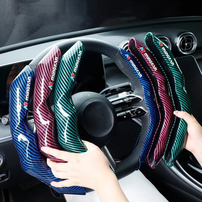 The carbon fiber steering wheel cover is luxurious, anti-slip, comfortable, durable and fashionable, suitable for all seasons