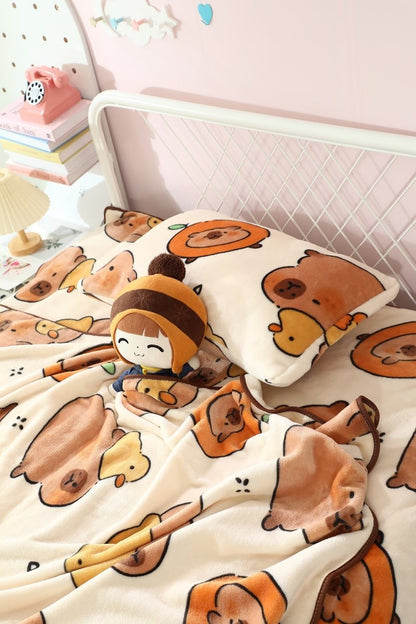 Cartoon Capybara Blanket Warm Flannel Nap Blanket Soft Comfortable Pillowcase Sofa Bed Sleeping Blanket Bedspread Girl Soft