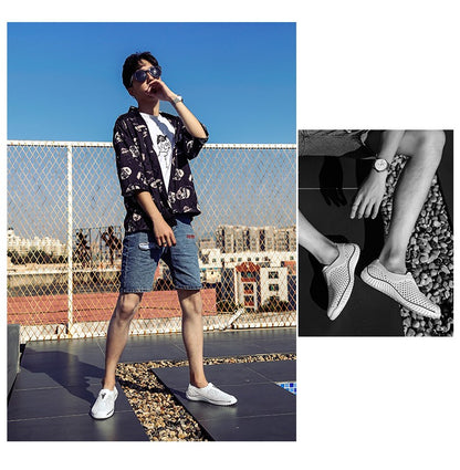 2025 Breathable Summer Men Slippers Outdoor Water Shoes Hollow Ultra Light Beach Shoes Casual Men Sandals  Black Garden Shoes