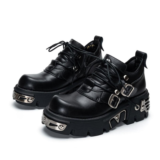 2025 New Dark Punk Style Woman Gothic Flame Carved Vintage Rock Boots Leather Shoes Metal Niche Low Top Platform Shoes