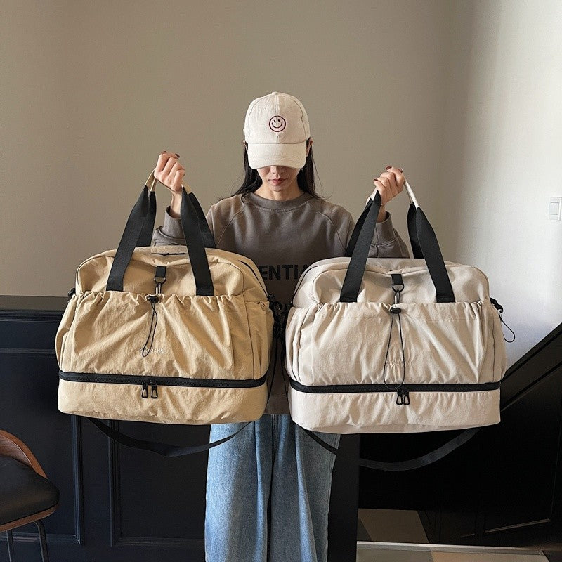 Large Travel Bag - Spacious, lightweight & durable. With adjustable strap & pockets. Perfect for travel & commute.