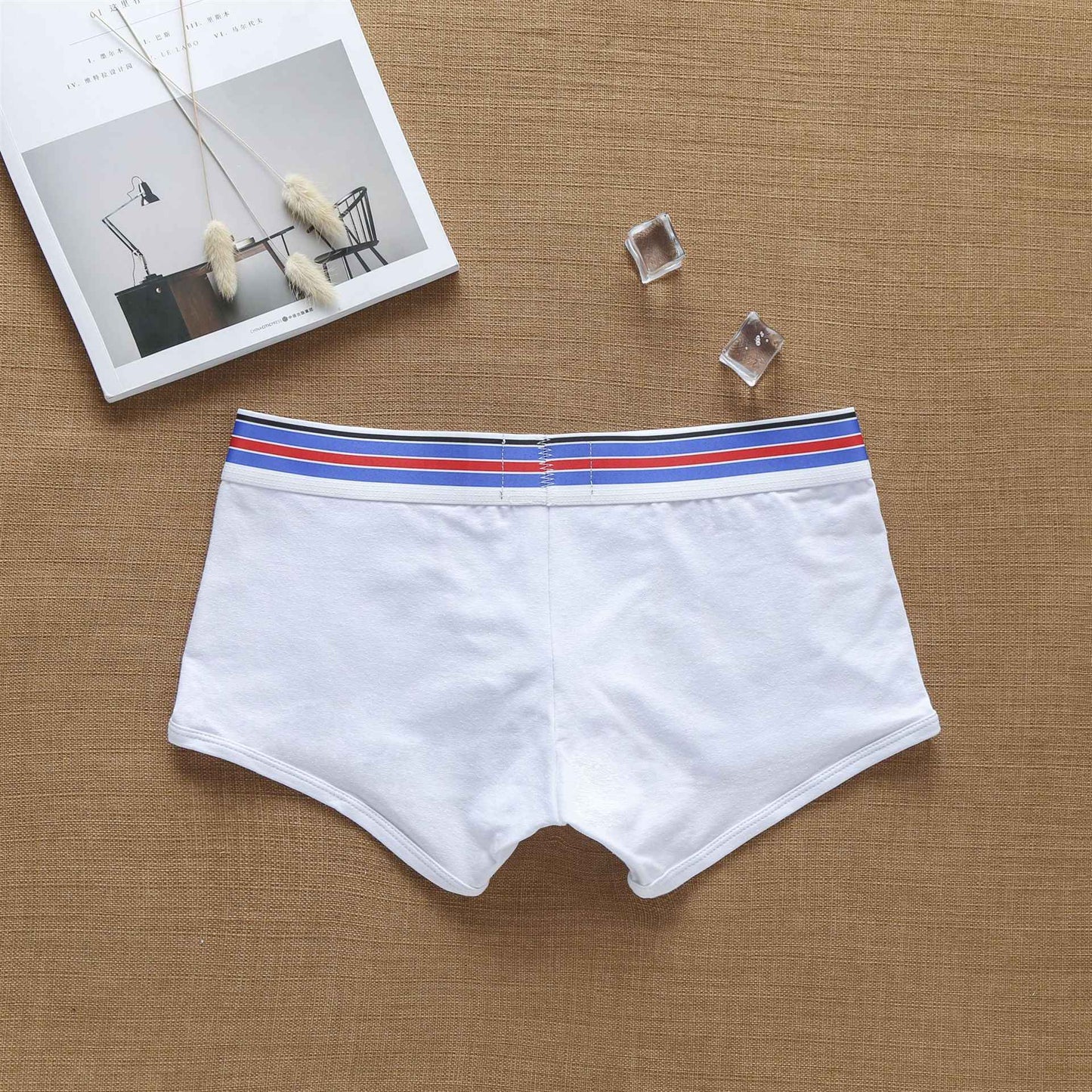 Men's fashion super cool European and American pure cotton boxers student youth underpants