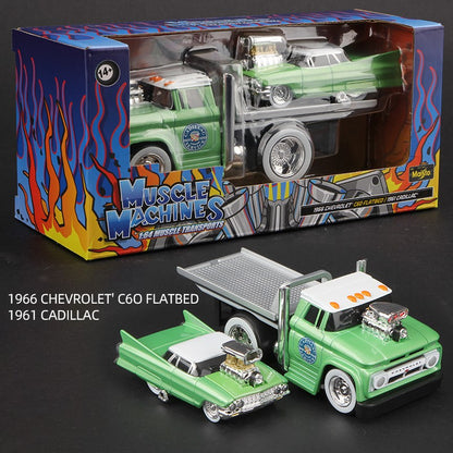 Maisto 1:64 Flatbed Truck Series Muscle Machines Modelo de Carro em Liga Minhaatura Veículos Diecast Brinquedo Mack B61 Chevrolet C60