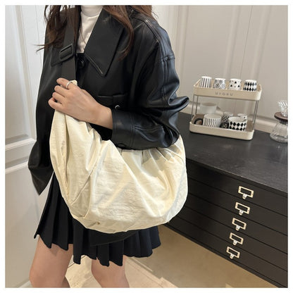 Large Capacity Simple Shoulder Bags Comfortable and Versatile Texture Crossbody Bags for Women Men Fashion Casual Storage Bags