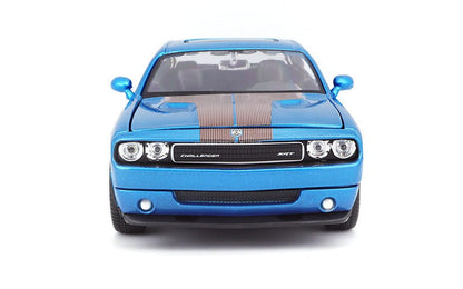 Maisto 1:24 2008 DODGE CHALLENGER SRT8 modelo de carro de liga metálica fundido, modelo estático de precisão, presente de coleção, brinquedo de maré