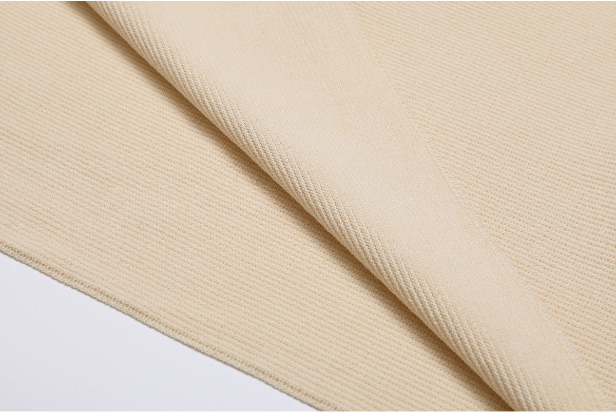 High Quality Spring And Autumn New Fashion Knitted Heavy Industry Pearl Slim Fit And Slimming Round Neck Long Sleeved Dress