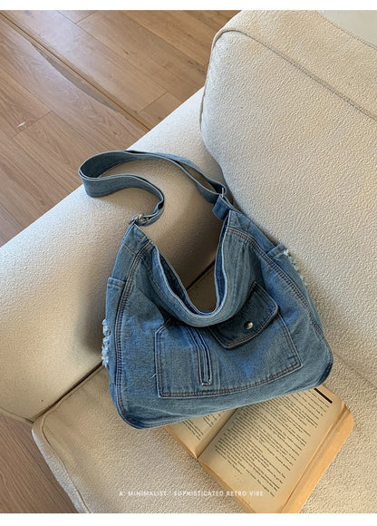New Denim Shoulder Bag Women Fashion Large Capacity Casual Tote Handle Bag for School Comfortable and Versatile Commute Bag