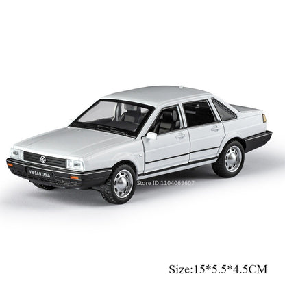 1:32 SANTANA Carros de Brinquedo em Miniatura de Liga Leve com Som, Luz e Portas que Abrem, Puxar para Trás, Veículos de Decoração para Presentes Infantis