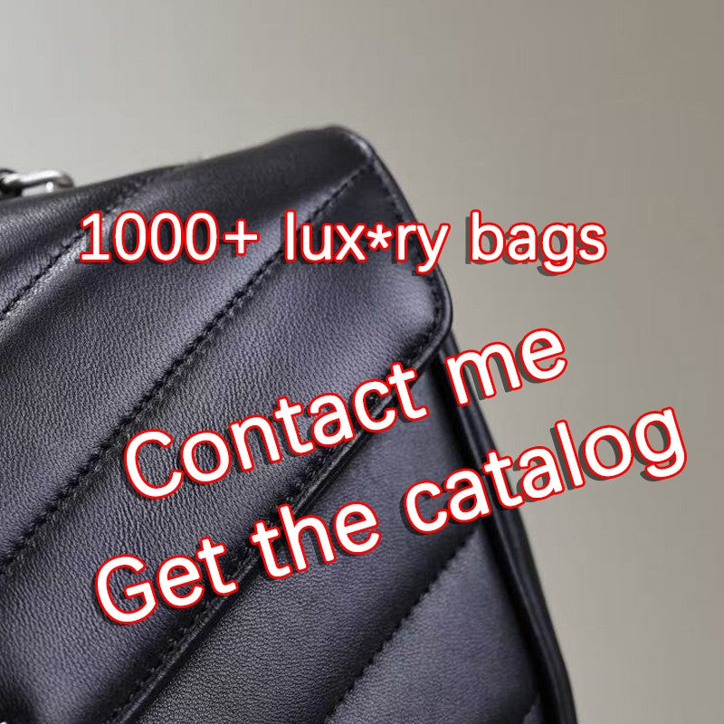 Luxury Crocodile-Embossed Bag - Designer Brand Women's Clutch for Cocktails, Modern Sophisticated Style