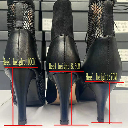 Novas Sandálias Femininas de Salto Alto Sexy Vazadas em Tela Tendência da Moda Verão Conforto Peep Toe Botas Stilettos Jazz Dance Tamanhos Grandes