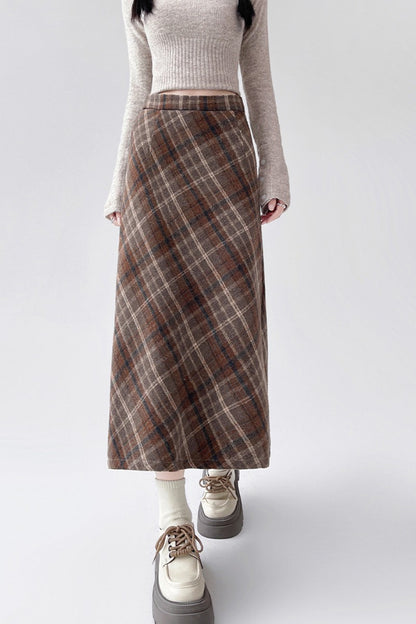 2025 Autumn Vintage Woolen Plaid Skirts Lady Elegant High Waist Slimming A-Line Skirt Women Korean Streetwear Slit Long Skirt