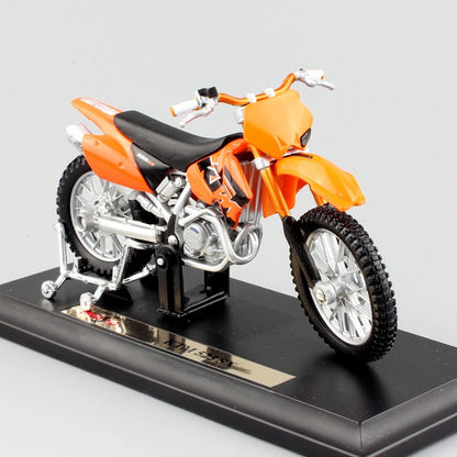 Modelo de motocicleta Maisto KTM 450 SX SXF EXC Racing RC 8C RC390 690 SMC R 640 Duke II Rally de escala 1/18 Diecast Veículos de Moto de Trilha