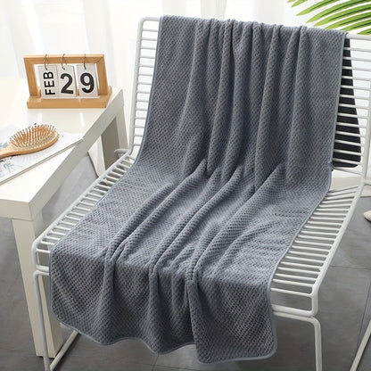 Pineapple Lattice Bath Towel Ultra Lightweight Breathable 70X140cm Coral Fleece Soft Comfortable for Beach Bathroom Quick Dry