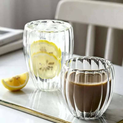 Lançamento 2025: Copo de Vidro Ondulado com Parede Dupla 350/450ml para Café, Chá, Leite, Suco, Cerveja e Água - Resistente ao Calor
