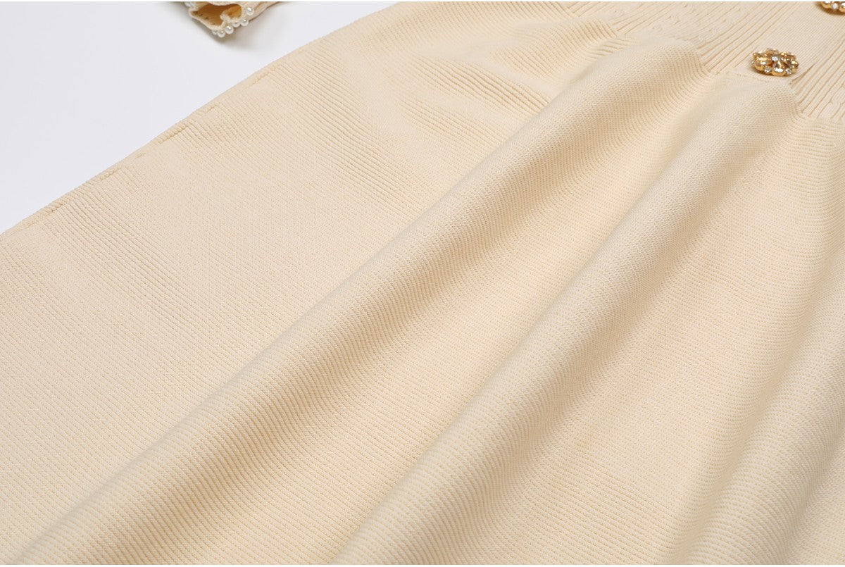 High Quality Spring And Autumn New Fashion Knitted Heavy Industry Pearl Slim Fit And Slimming Round Neck Long Sleeved Dress