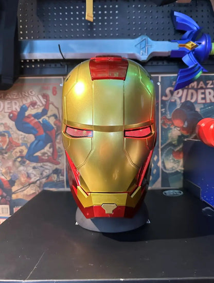 Máscara Elétrica Usável Capacete Homem de Ferro 1:1 Abertura Automática Manual e Fechamento Manual Personagens Modelo Brinquedos Adultos Presentes de Aniversário