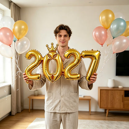 2027 Gold Crown Foil Number Balloons for 2027 New Year Christmas Eve Festival Party Supplies Graduation Decorations