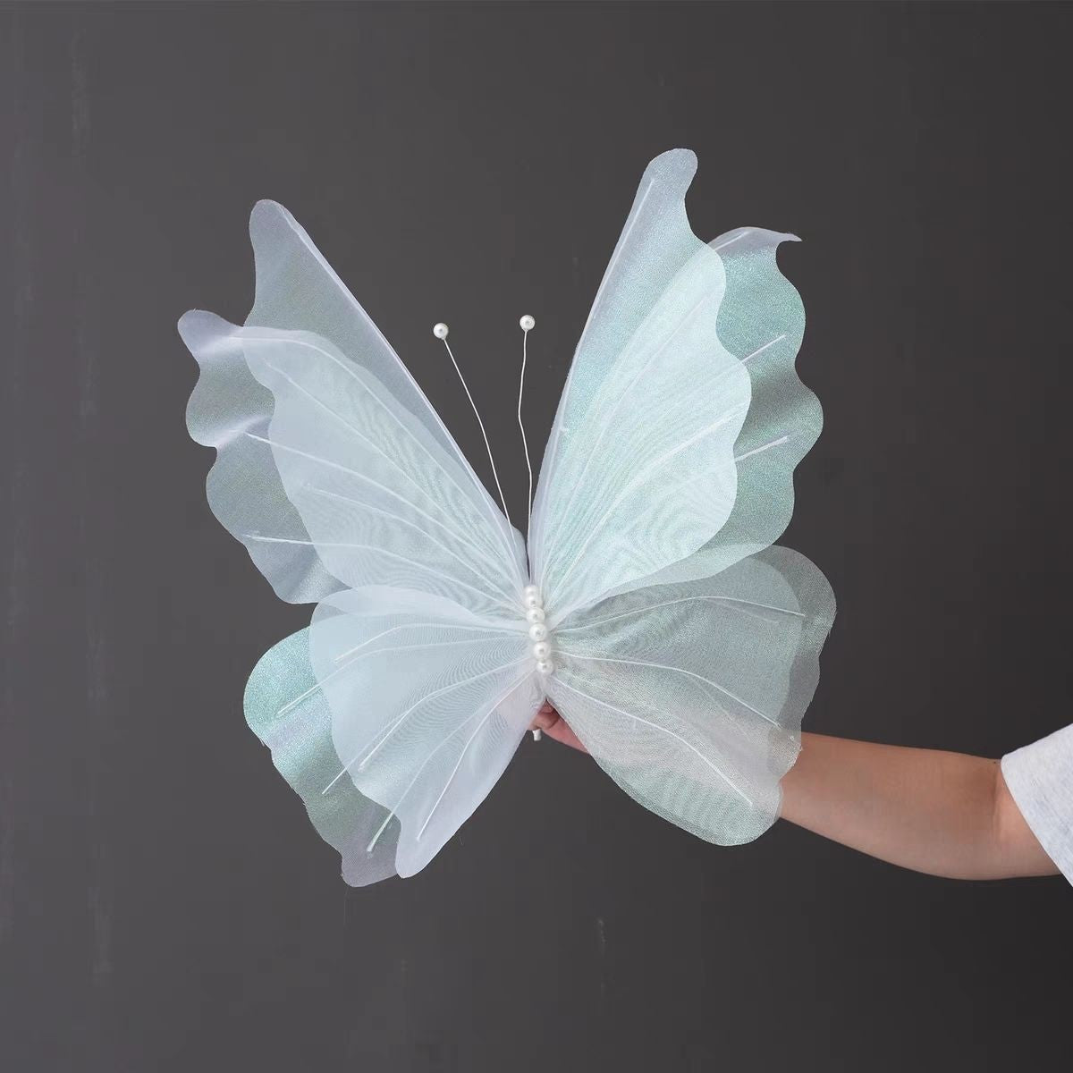 1/2/4pcs 50cm 3D Gradient Silk Butterfly,Wavy Petal Edge,Glitter Org Layered,for Wedding/Party/Photo Gift