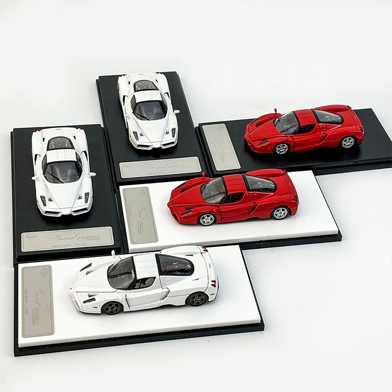 Rei Modelo 1:64 Edição Enzo Figura Simulação Liga Abre-Tampa Miniatura Die-Cast Carro Modelo Personalizado Brinquedos Presente Ornamento Colecionável