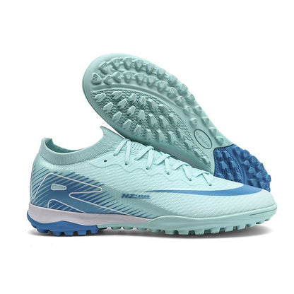 New Men Football Boots Ultralight Soccer Shoes Cleats Long Spikes Match Breathable Indoor Sneakers Training Drop Shipping