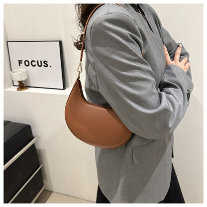 New Fashionable High-end Moon-shaped Baseball Bag Showing Luxury Women's Single Shoulder Bag Elegant lady Handbags bolso mujer