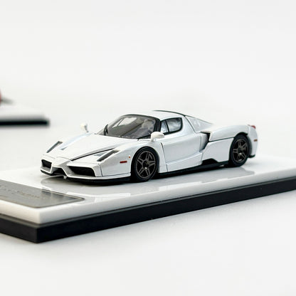 Rei Modelo 1:64 Edição Enzo Figura Simulação Liga Abre-Tampa Miniatura Die-Cast Carro Modelo Personalizado Brinquedos Presente Ornamento Colecionável