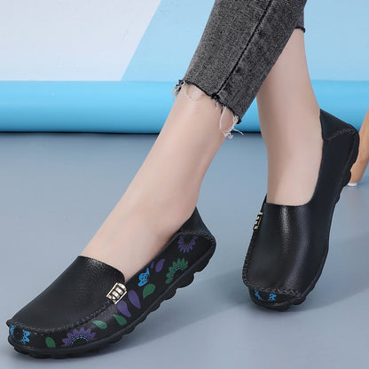 New Moccasins Women Flats Spring Female Leather Loafers Slip on Ballerina Women Casual Shoes Zapatos Mujer Plus Size 35-46