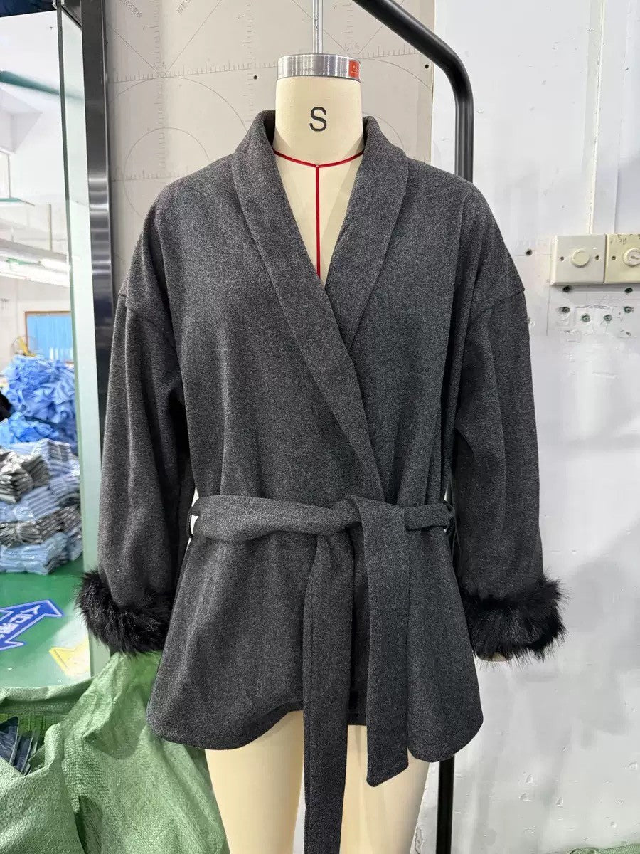 American Fashionable V-neck Lapel Furry Sleeves Lace-up Long-sleeved Woolen Coat Elegant Lace-up Long-sleeved Wool Coat