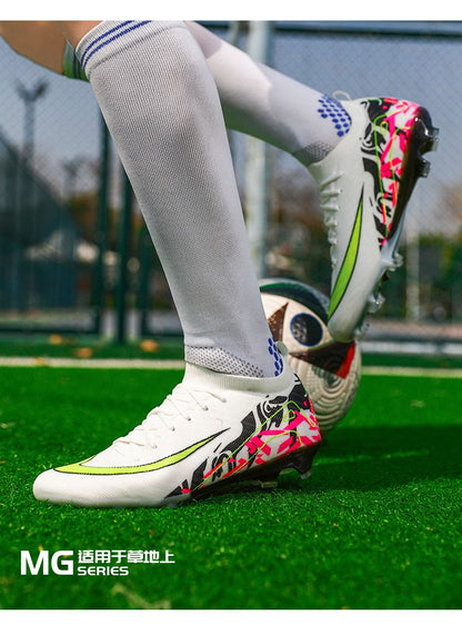 New Men Football Boots Training Long Spikes Soccer Shoes Sneakers Original  Drop Shipping Futsal Cleats Match Ultralight Indoor