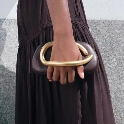 Brand Z Clutch Bag Metal Handle Design Luxury Evening Lipstick Bag Round Box Chain Bag Elegant Woman Shoulder Messenger Bags