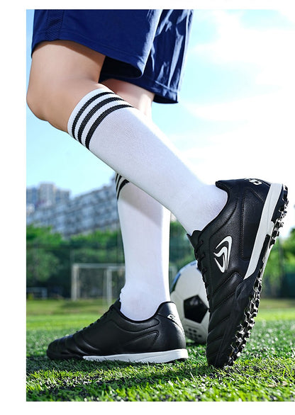 Professional Football Field Boots Indoor Fast Boy Society Cleats Soccer Shoes Original Football Shoes Non Slip Training Sneaker