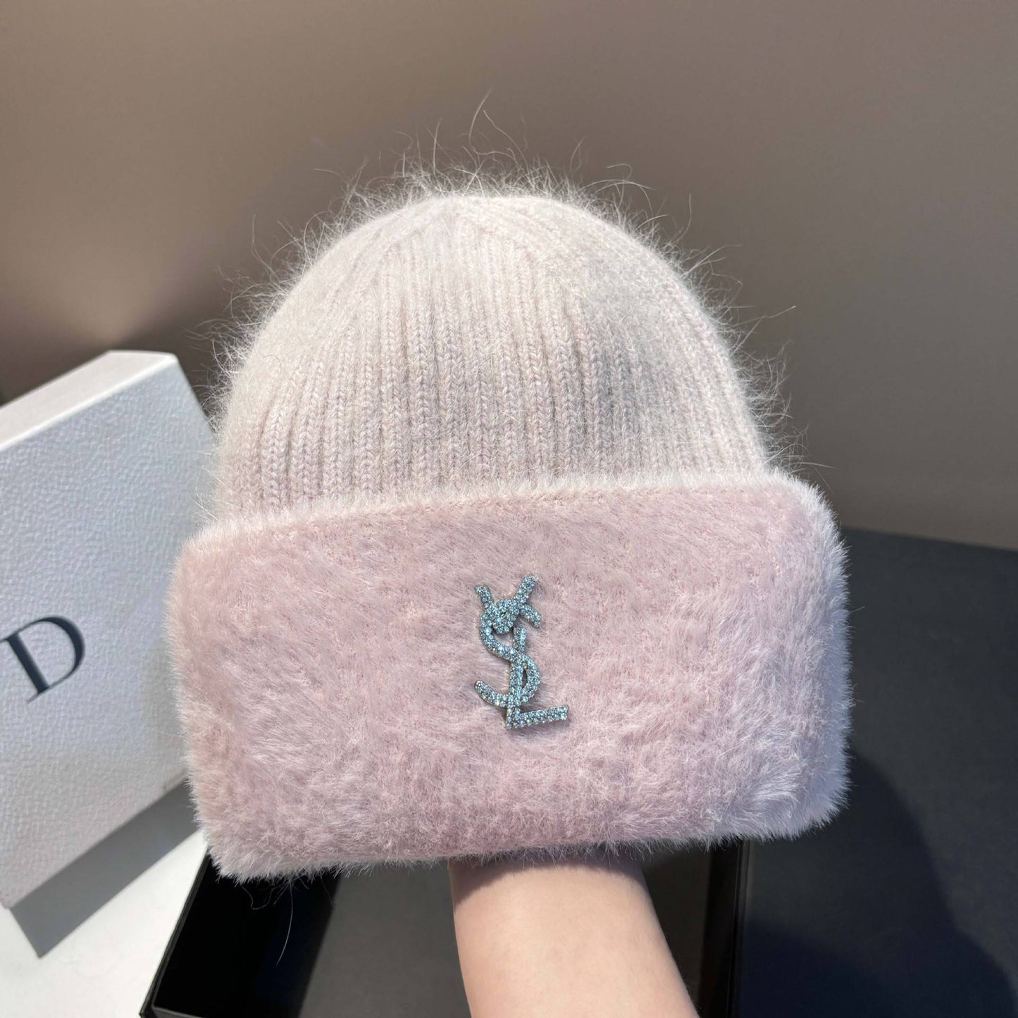 Warm Mink Fur Knitted Hat for Women Winter Luxury Ear Protection Beanie Fashion Soft Stretchable Cap