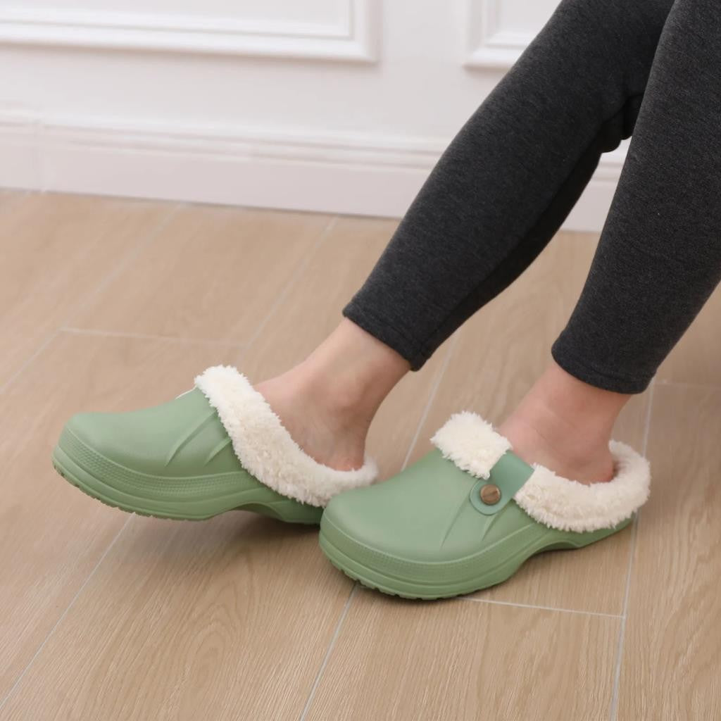 Kidmi Fur Lined Clogs Slippers For Women Classic Winter Waterproof House Slippers For Women With Padded Shoes EVA Garden Shoes
