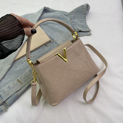 Luxury 2025 Patent Leather Bucket Bag for Women Large Capacity Tote Work Commuter Bag Chic Shoulder Crossbody Purse