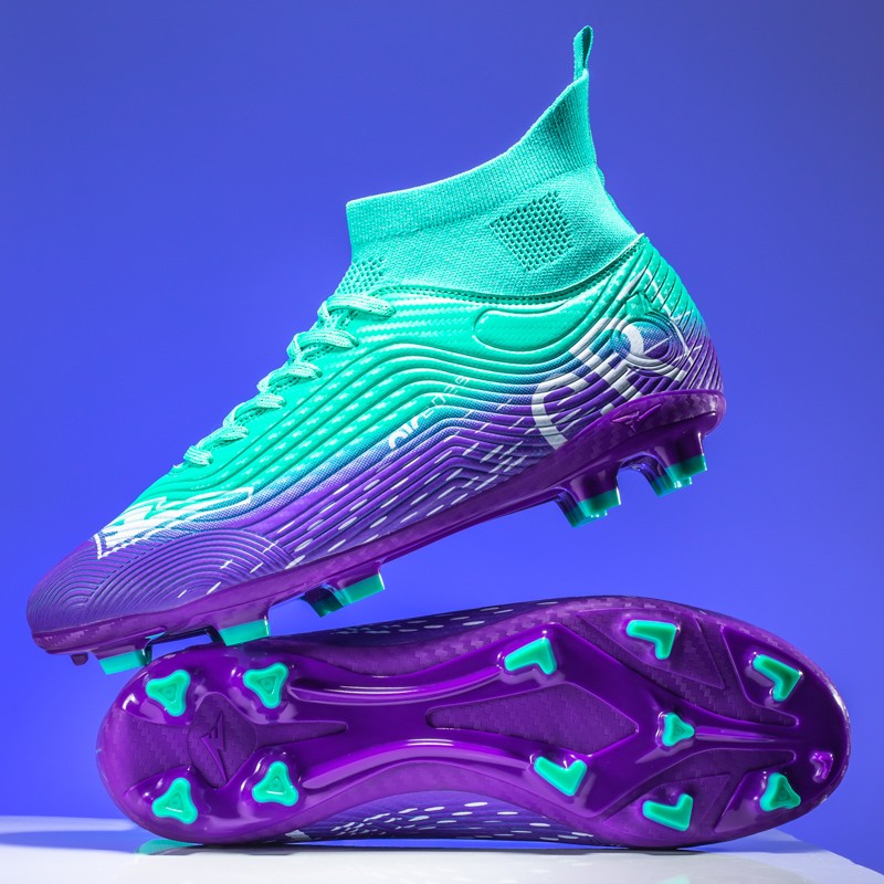 New Men Training Football Boots Ultralight Breathable Professional Soccer Shoes Soft Sport Unisex Grass Cleats Match Sneakers