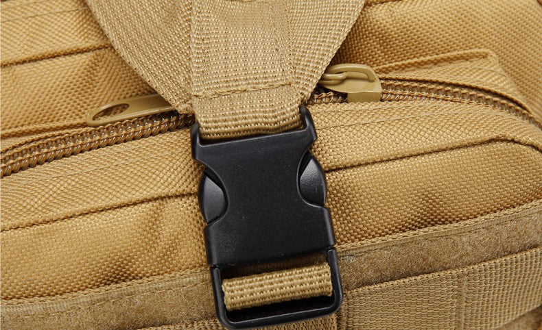 Mochila Tática Militar de 30L em Nylon 900D Impermeável para Esportes ao Ar Livre, Acampamento, Caminhada, Trekking, Pesca e Caça