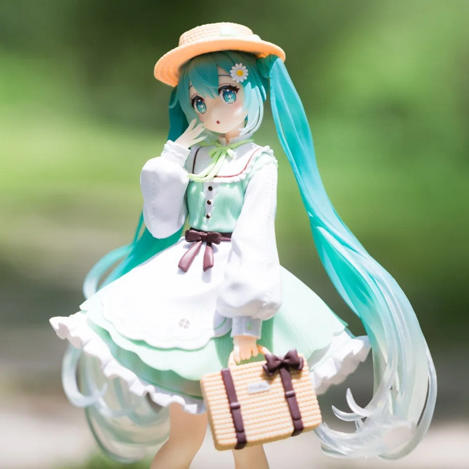 20CM Original Taito Fashion Hatsune Miku País Anime Boneco Brinquedos Figura de Ação PVC Modelo Coleção Boneca Presentes de Aniversário