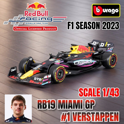 Bburago 1:43 Modelo de Carro de Corrida F1 Réplica em Miniatura Red Bull Mercedes Ferrari Veículo Presente de Natal Brinquedo Infantil para Amigo Menino