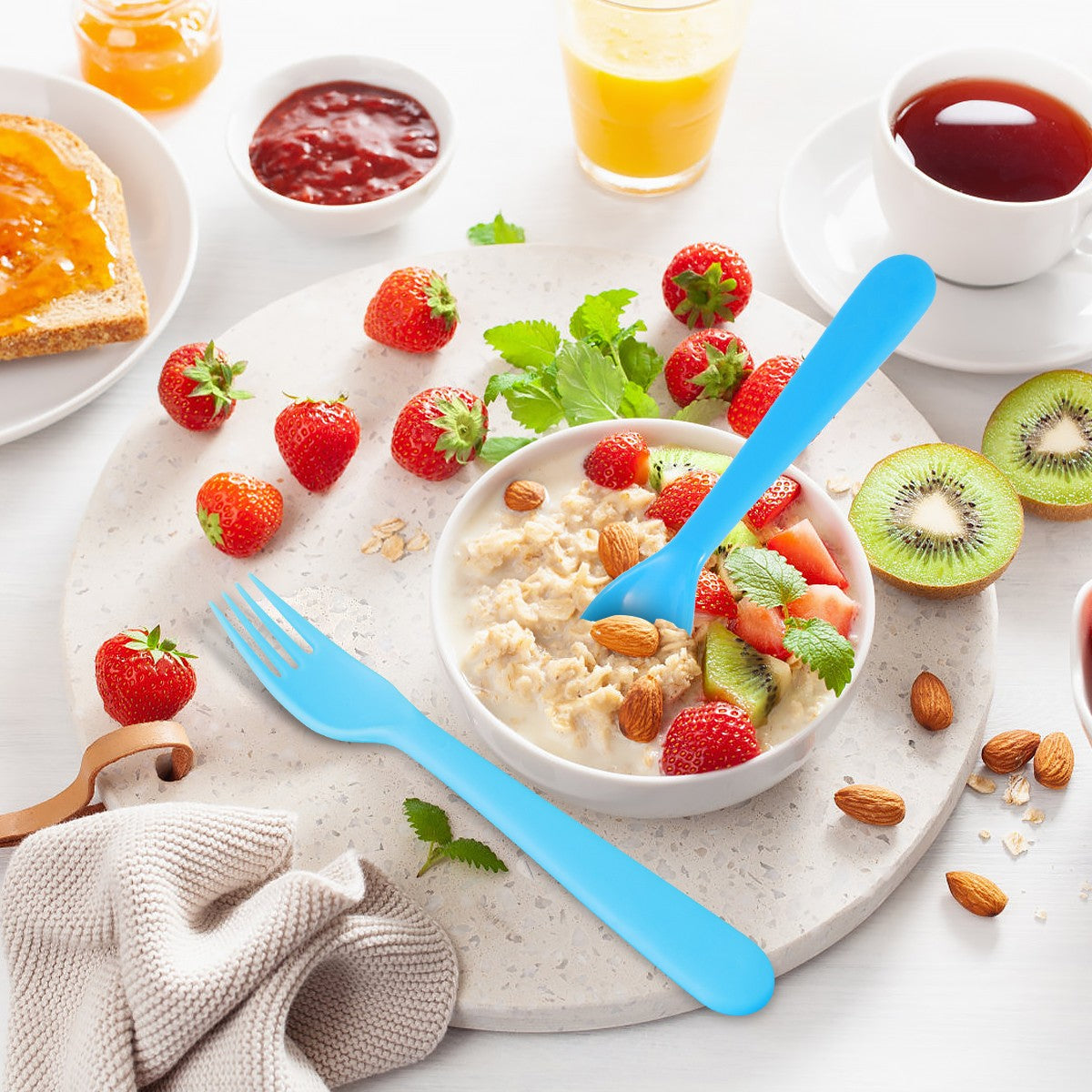 Conjunto de 18 Garfos e Colheres Infantis de PP de Grau Alimentício, Talheres Coloridos Reutilizáveis e Portáteis para Crianças