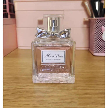100ml Perfume Feminino de Longa Duração e Fragrância Leve, Marca Nova, Encontro Romântico, Encanto, Rosa Confiante, Spray Corporal