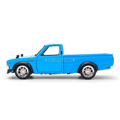 Maisto 1:24 Tokyo MOD Nissan 1973 Datsun 620 Pick-up carro de liga leve modelo artesanato decoração coleção brinquedo ferramenta presente fundição sob pressão