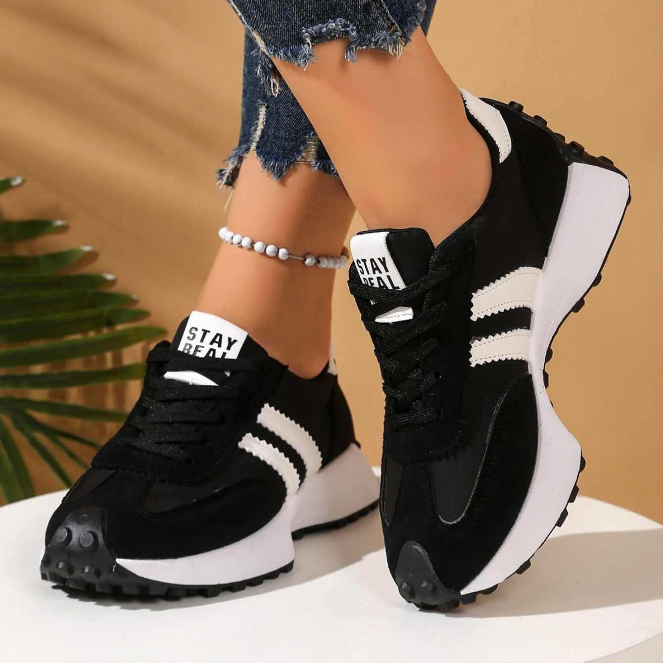 Spring Thick Bottom Women Sneakers 2025 Summer Casual Patchwork Leather Sneakers Women Outdoor Casual Comfortable Shoes Ladies