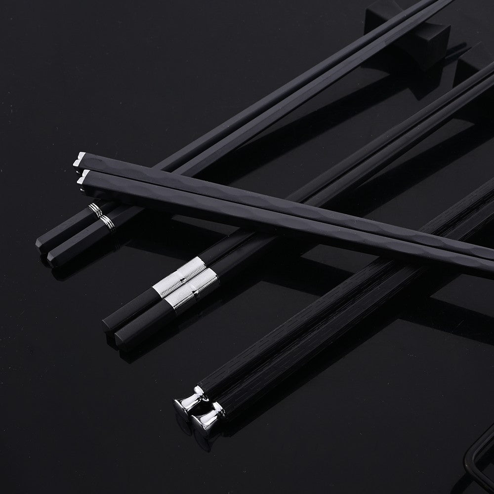 Conjunto de Talheres Portátil para Viagem Preto e Prata com 10 Peças, Hashis Colher de Aço Inoxidável, Conjunto de Utensílios de Mesa Coreano de Luxo